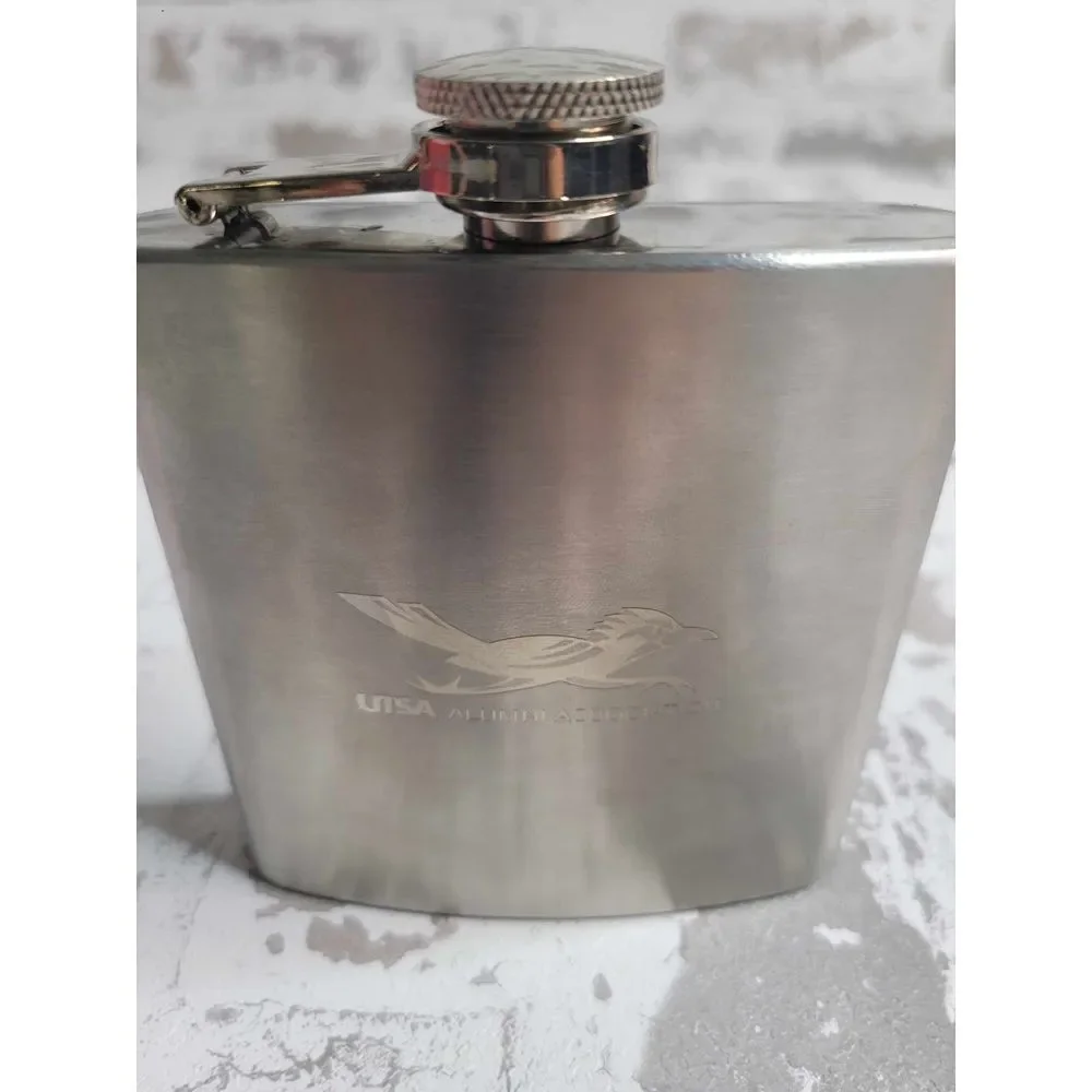 3076 UTSA Alumni Association 6oz Stainless Steel‎ Flask